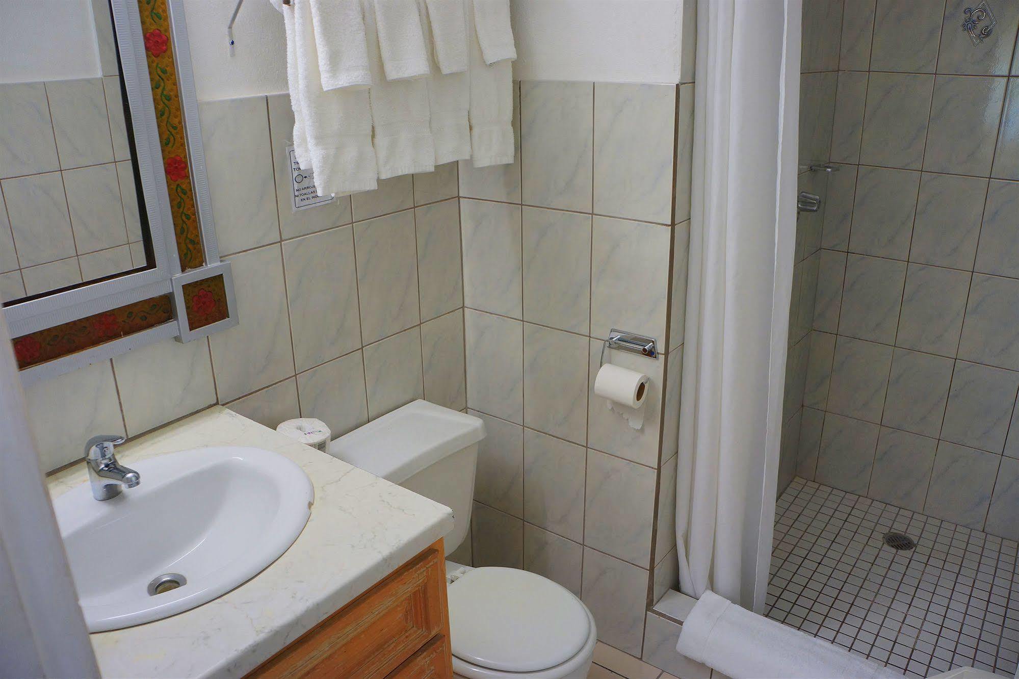 L'Esperance Hotel Philipsburg  Ngoại thất bức ảnh